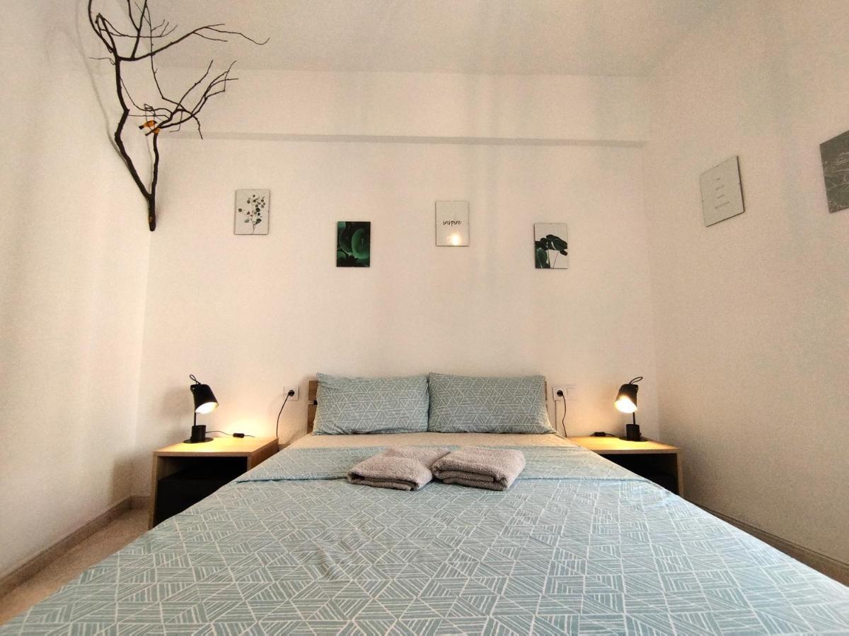 Guesthouse Shared With Host Alicante Exterior foto